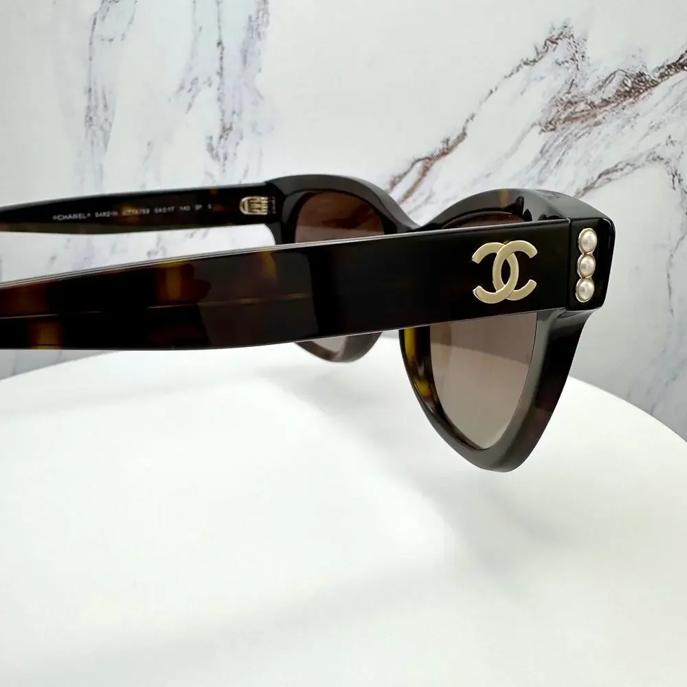 NEW CHANEL Sunglasses Polarized - Picture 13 of 16